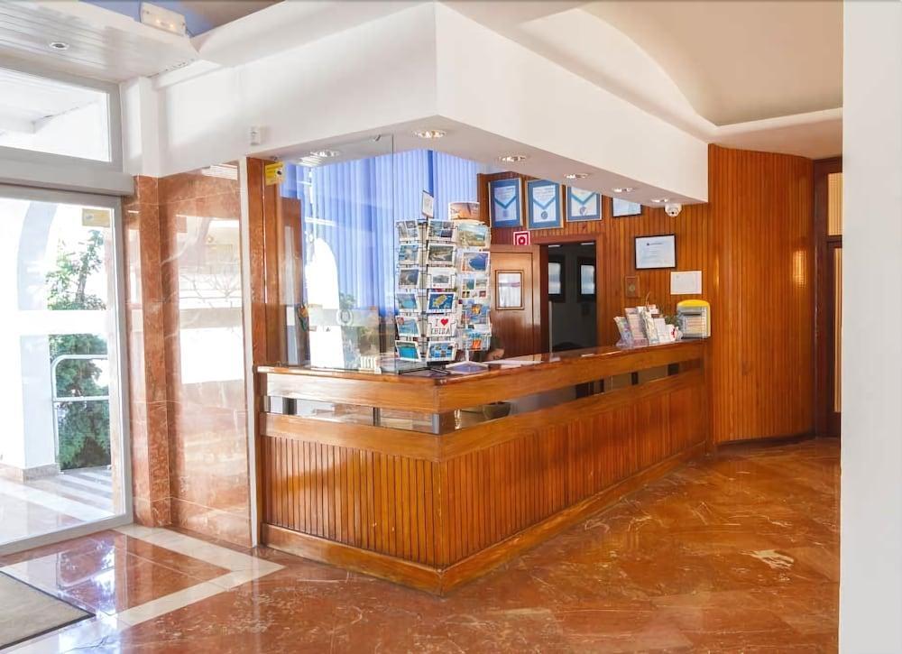 Hotel Riomar, Ibiza, A Tribute Portfolio Hotel Санта-Еулалія-дель-Ріо Екстер'єр фото